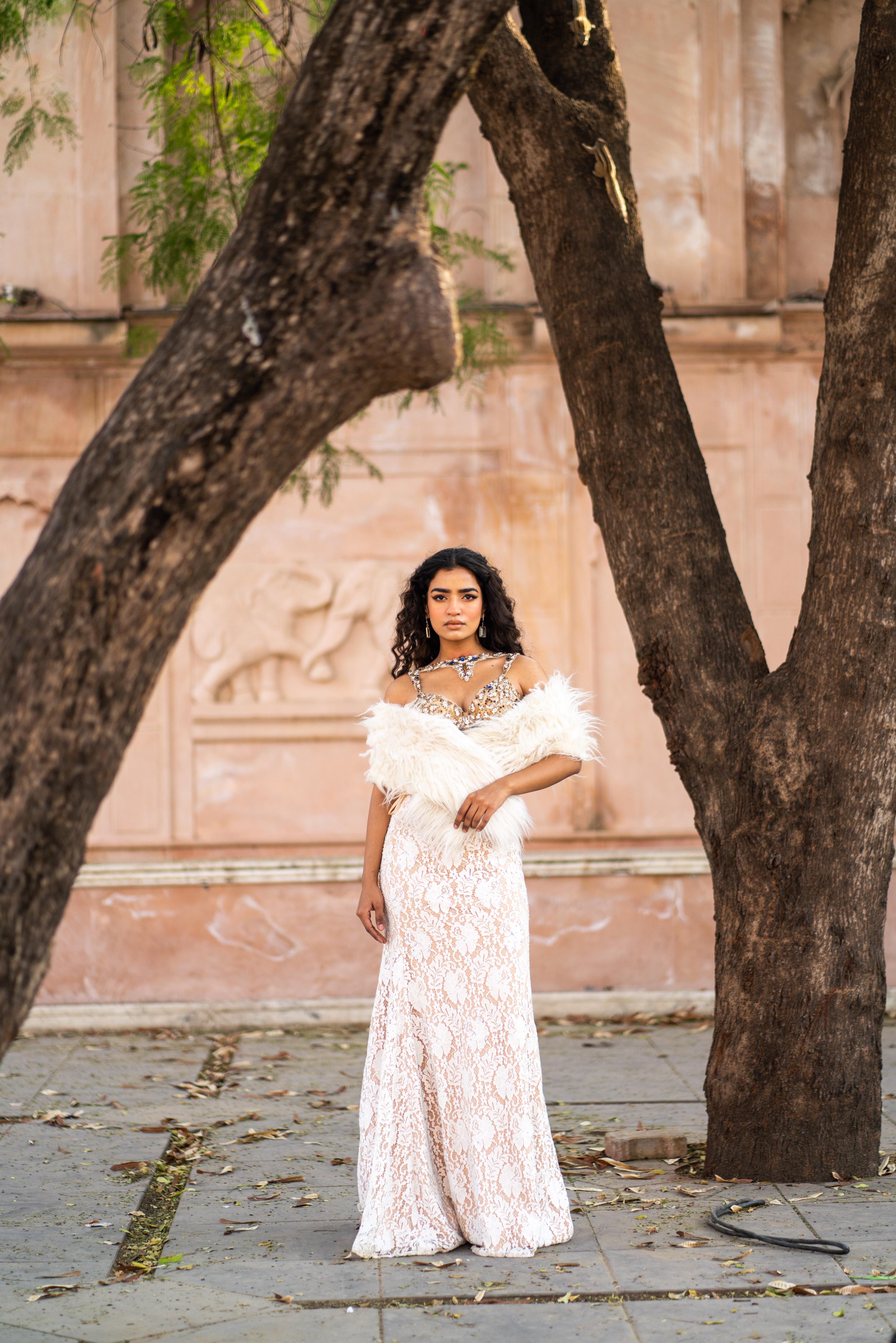 Golden Embellished Bustier & Ivory Lace Mermaid Skirt Set with Faux-Fur Shrug!